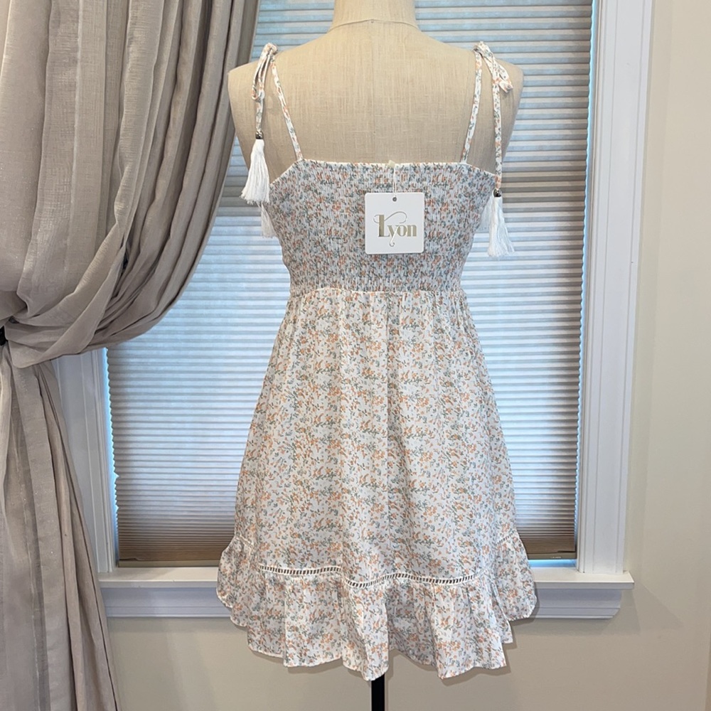 NWT Lyon Australia Floral Tassel Tie Mini Summer Dress - Picture 3 of 7